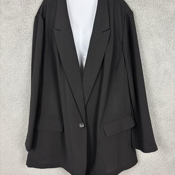 Bar III Women's Plus Size 3X Notched-Collar One-Button Blazer Jacket In Black - Picture 2 of 14